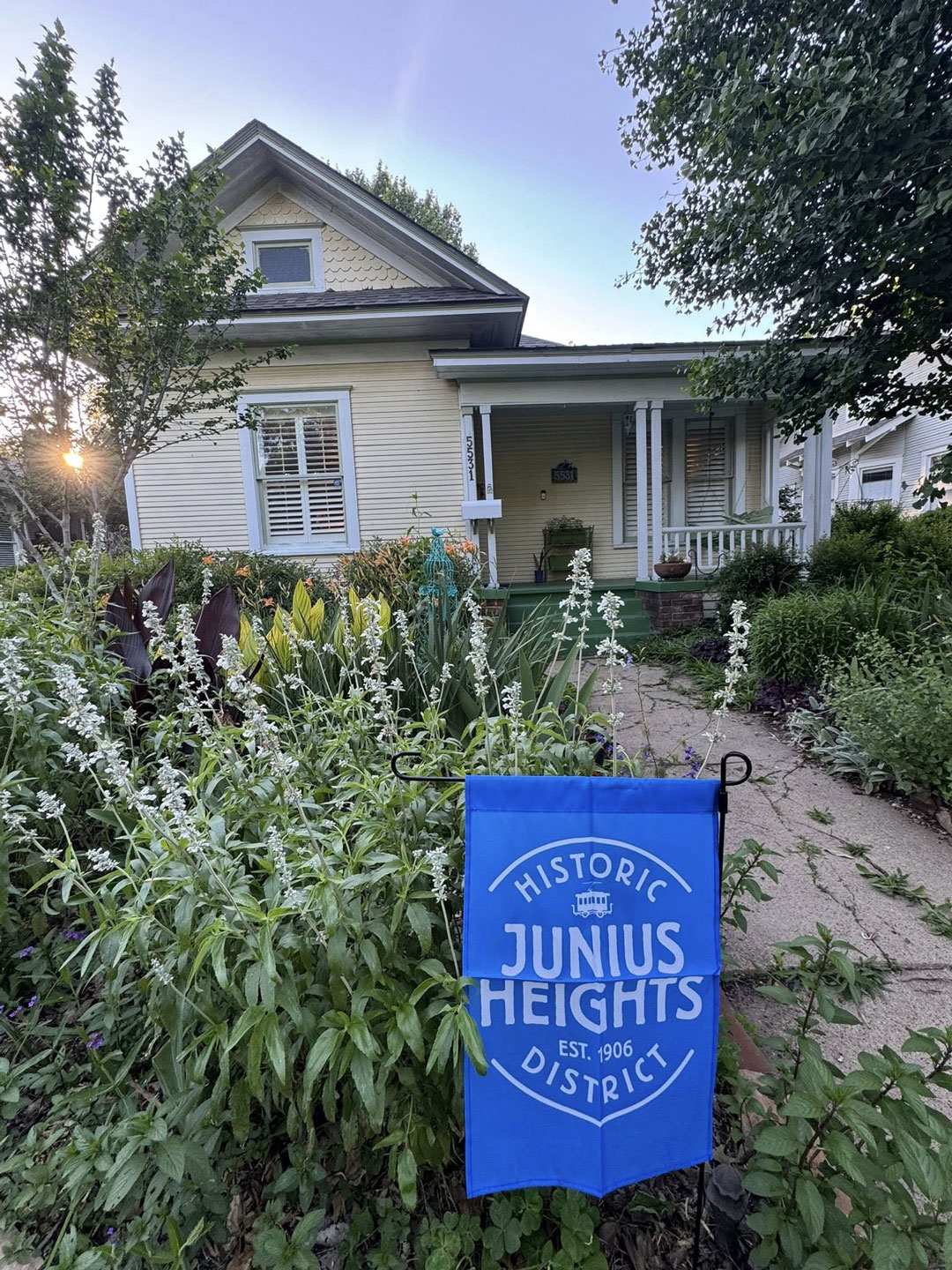 Junius Heights Historic District Yard of the Month May 2026