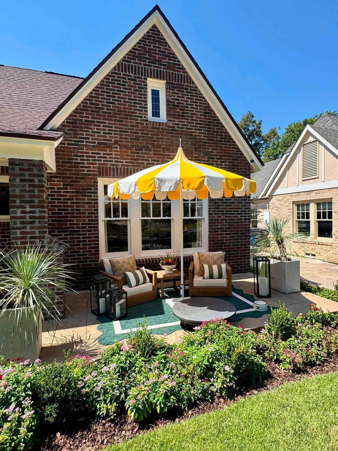 Junius Heights Historic District Yard of the Month September 2026