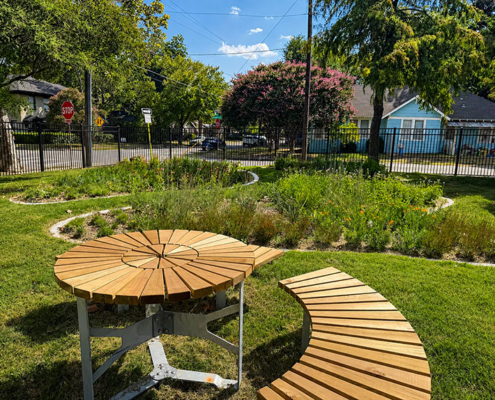 Junius Heights Historic District Yard of the Month October 2026